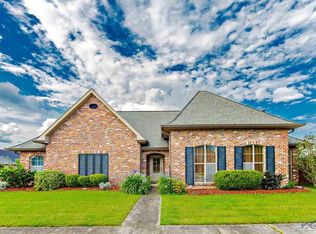 102 Bryce Ln, Houma, LA 70360