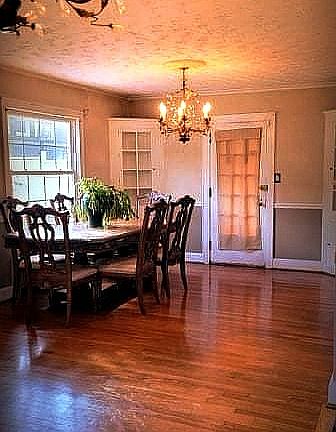 Beautiful Dining Room.