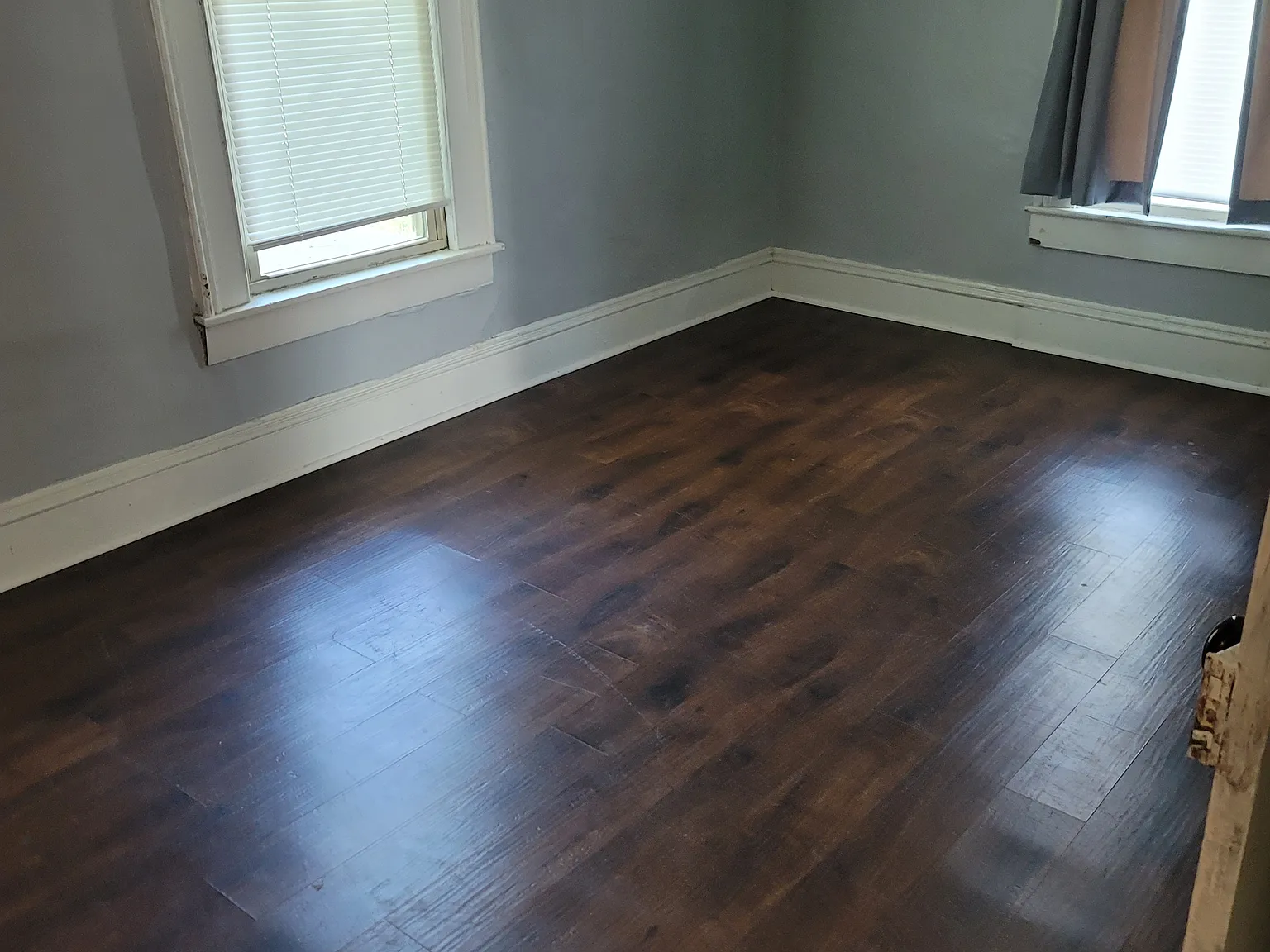 5 bed, 2577 sqft, $2,500 — Photo 2