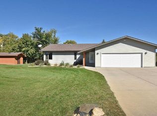 17820 Alexander Ave, Faribault, MN 55021