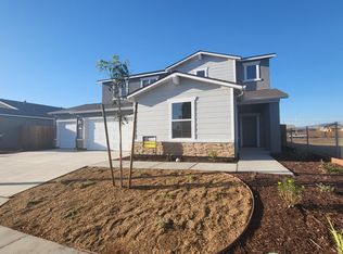 834 W Aspen Ave, Reedley, CA 93654