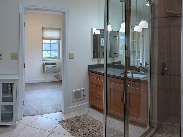 6201 Lisbon Ave #2B — Photo 8