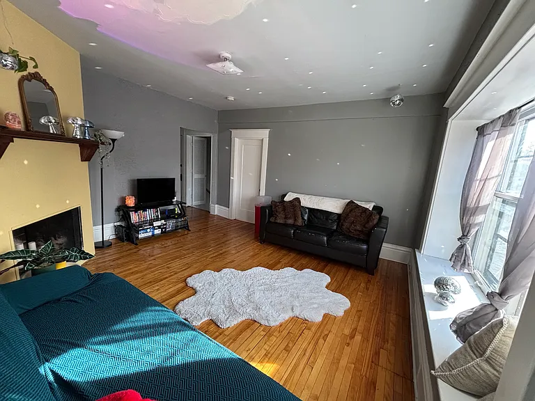 1303 Wealthy St SE #2 — Photo 8