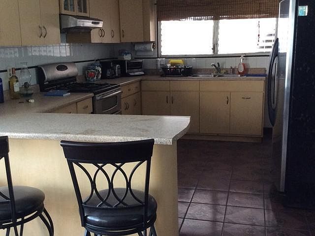 2nd image of 160 Calle Luna