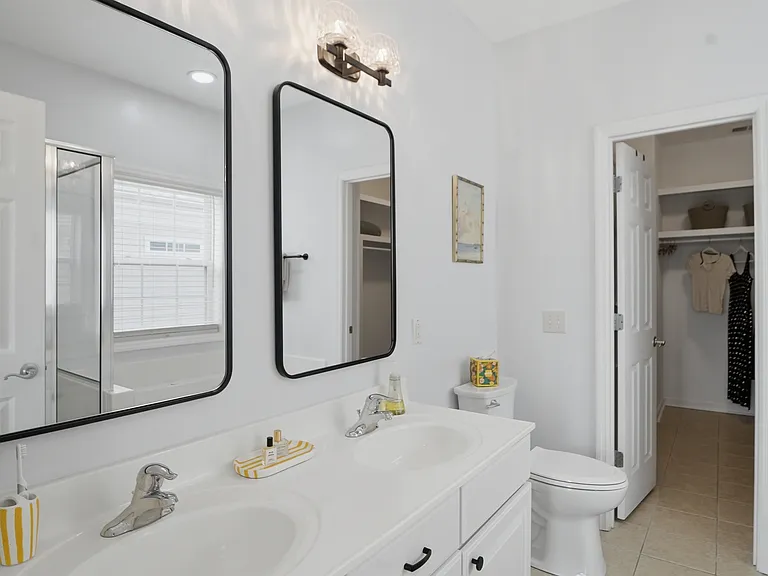 90 2nd St — Photo 27