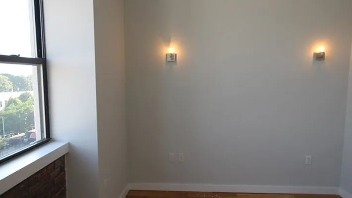 Rented by Nooklyn NYC LLC | media 28