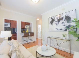 3520 W Pl NW, Washington, DC 20007