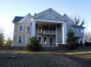 177 N Main St, Forest City, NC 28114