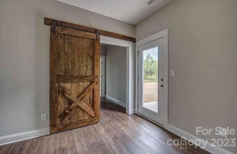 2nd image of 219 Spring Creek Dr #15