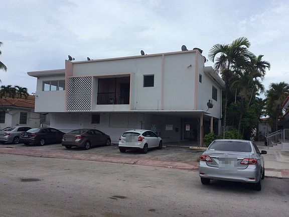 4th image of 20 S Shore Dr APT 2