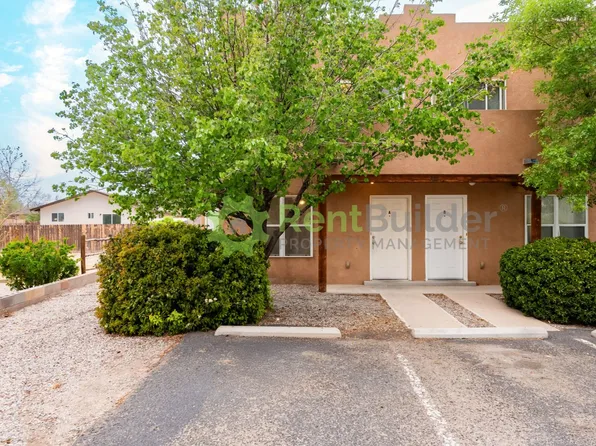 325 Geraldine Loop SE APT A, Rio Rancho, NM 87124