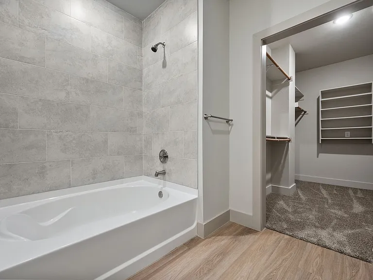 3751 Heritage Towne Blvd — Photo 86