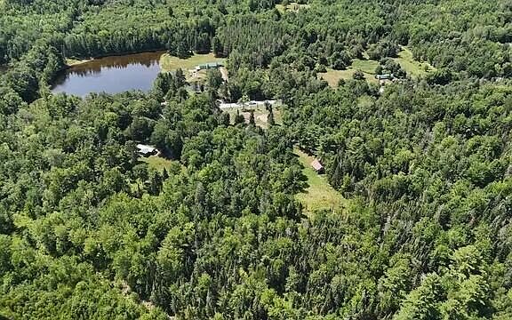 5th image of 419 Johnson Flat Road