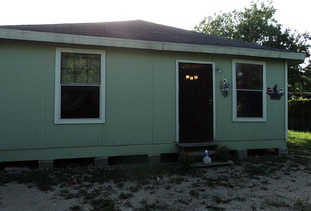1st image of 9969 W Luz Ave