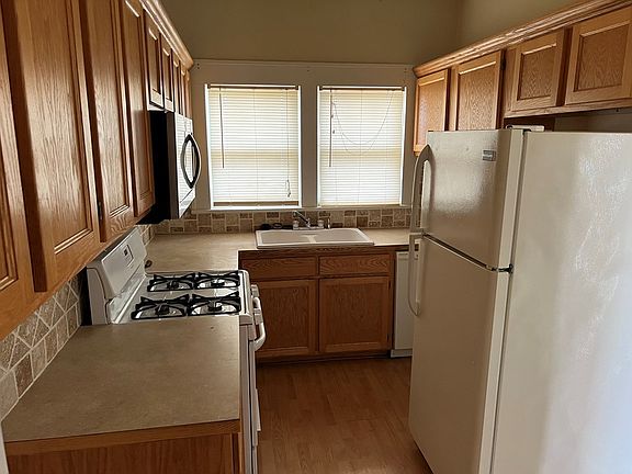 5th image of 524 N Cottonwood St