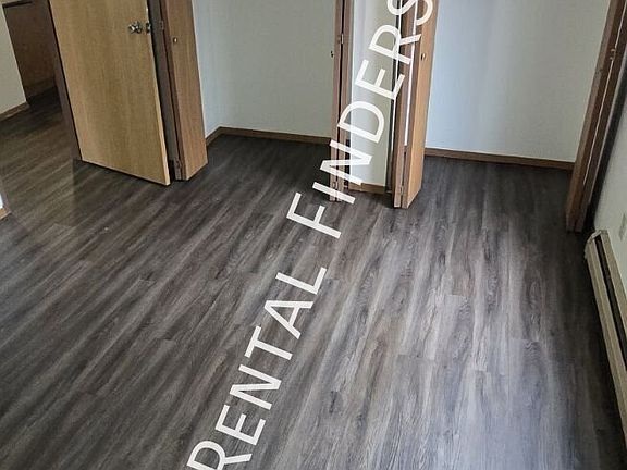 5th image of 101 E Mitchell Ave APT 1