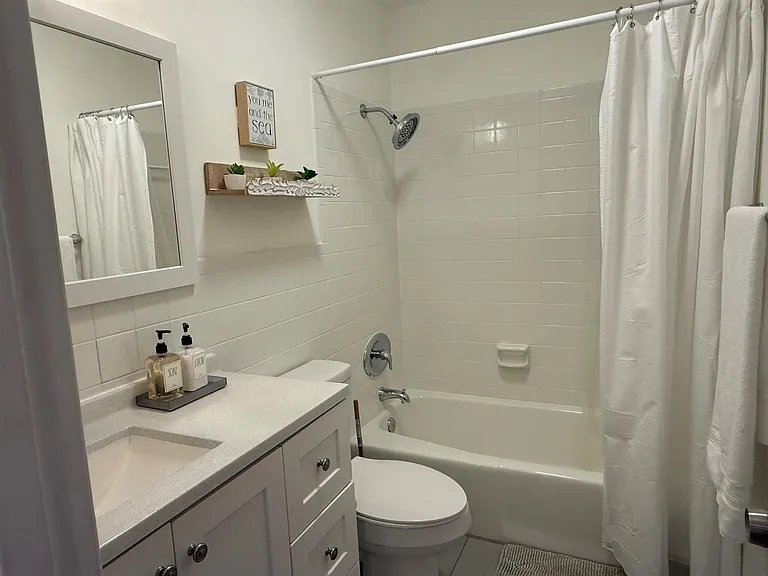 1115 Hernando St — Photo 10