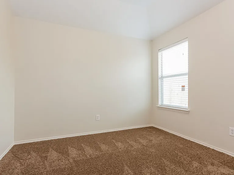 6229 Chalk Hollow Dr — Photo 9