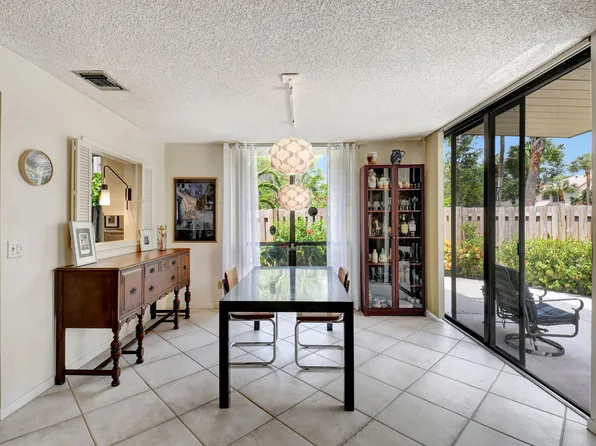 5761 Fox Hollow Drive #B, Boca Raton, FL 33486