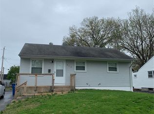 412 Macdougall Dr, Saint Louis, MO 63137