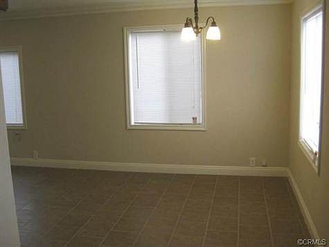 5th image of 958 E Orchard Ln