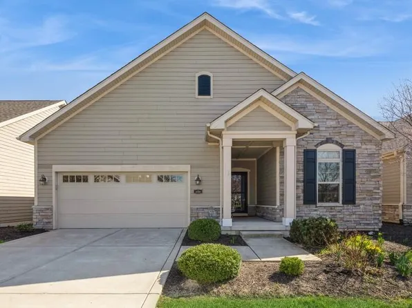 3152 Indian Summer Cir, Valparaiso, IN 46385