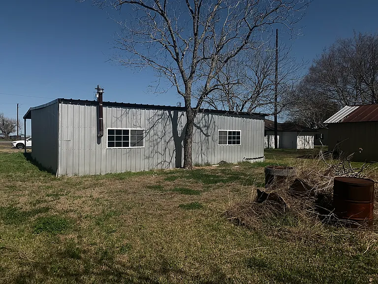 10704 State Highway 185 S — Photo 68