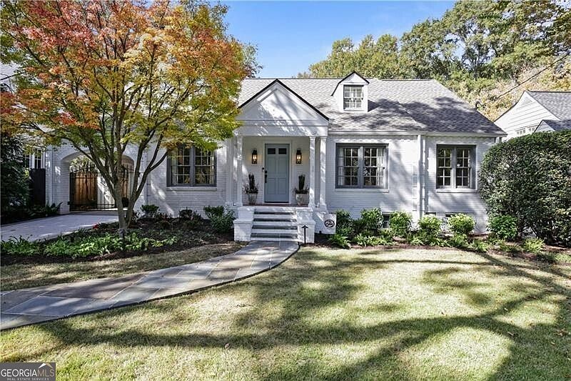 1st image of 3126 Peachtree Dr NE