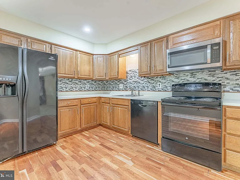 11 Chateau Cir — Photo 8