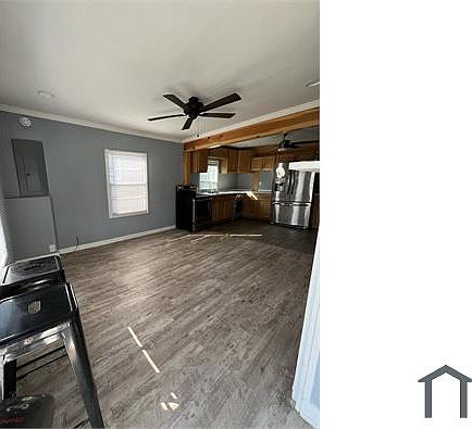 2nd image of 2635 Royal St