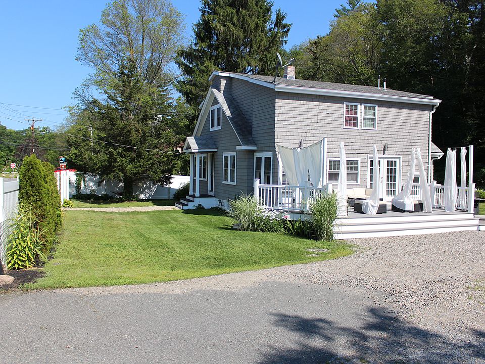 1st image of 402 Essex Ave