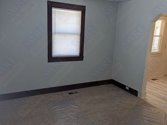 3rd image of 1126 Edgar St