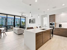 161 Isle Of Venice Dr, Fort Lauderdale, FL