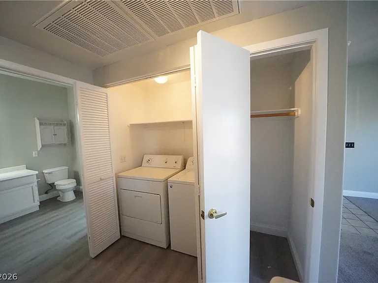 10245 S Maryland Pkwy #169 — Photo 10