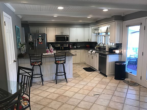 4th image of 116 Greenwood Pl