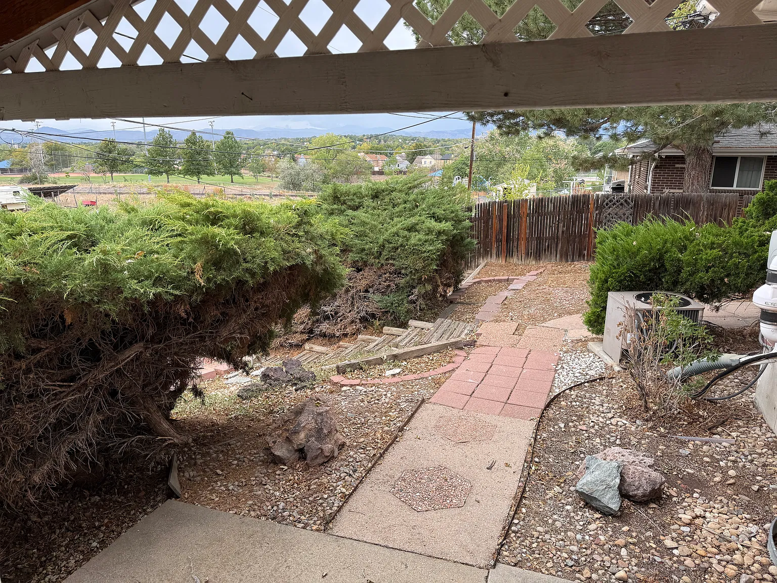 3 bed, 1470 sqft, $2,350 — Photo 4