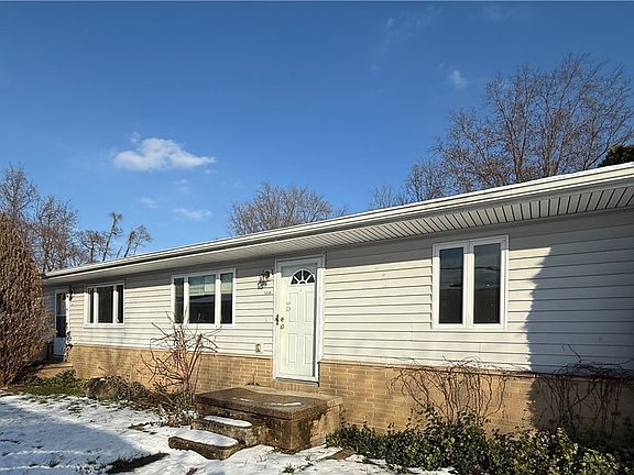 2nd image of 1321 Sparhawk Ave