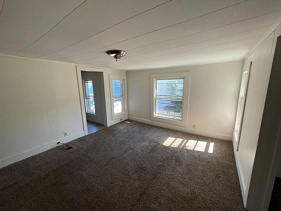 5th image of 59 Broome St Floor 2
