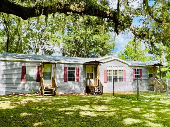 8610 SE 66th Cir, Trenton, FL 32693