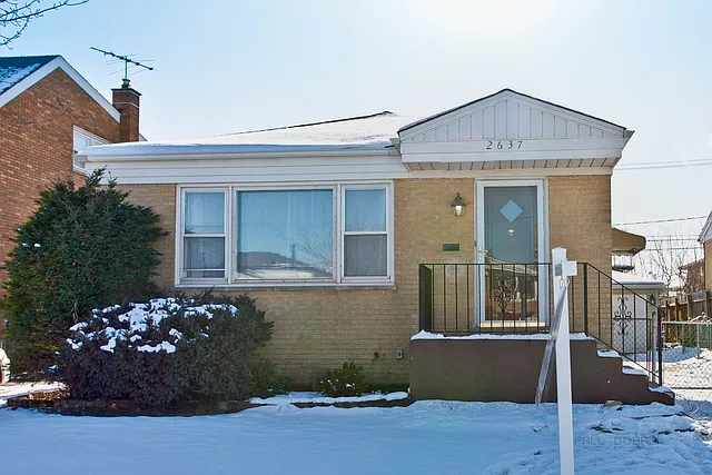 2637 W 85th Pl photo 1