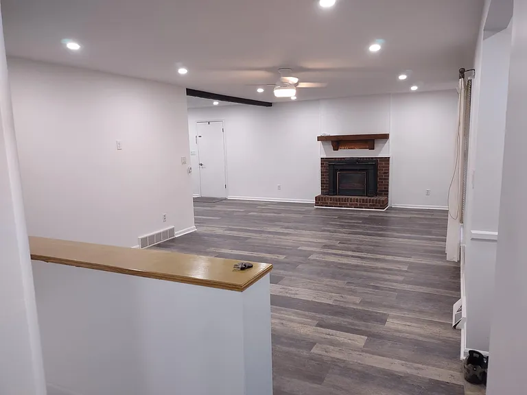 326 N Overlook Ter — Photo 4