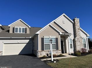 77 Kerry Ct, Mechanicsburg, PA 17050