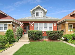 5712 W Henderson St, Chicago, IL 60634