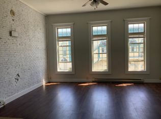 108 W Maple St, Mason, MI 48854