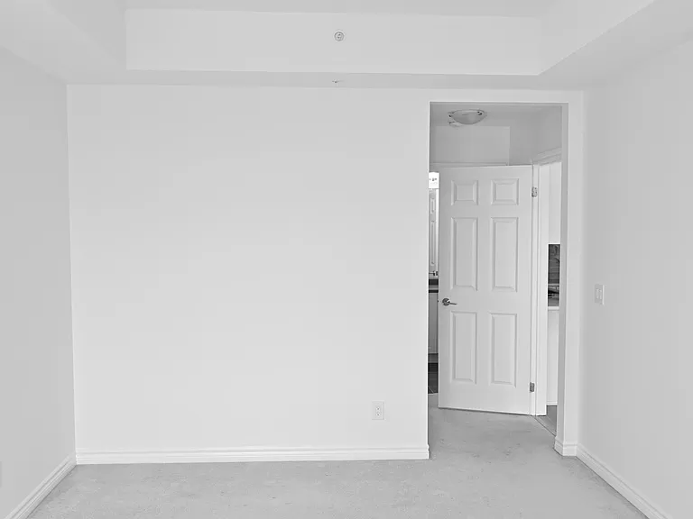670 Gordon St #308 — Photo 15