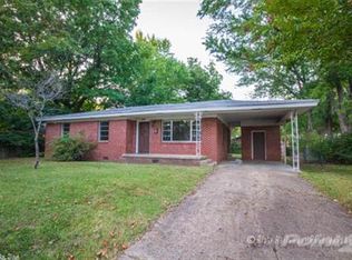 1936 Johnston Ave, Conway, AR 72034