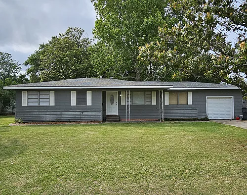 3622 Avenue E Photo 1