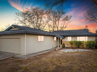1221 E Musser St, Carson City, NV 89701