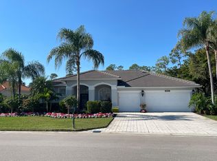 7735 Naples Heritage Dr, Naples, FL 34112
