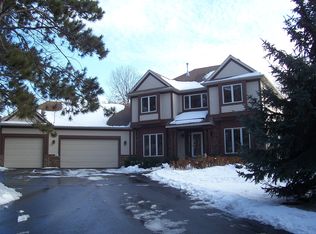 6827 Orchard Ridge Trl, Woodbury, MN 55129